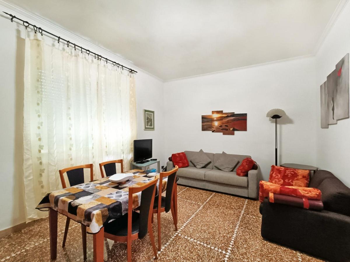 San Martino Appartament Con Parcheggio Privato เจนัว ภายนอก รูปภาพ