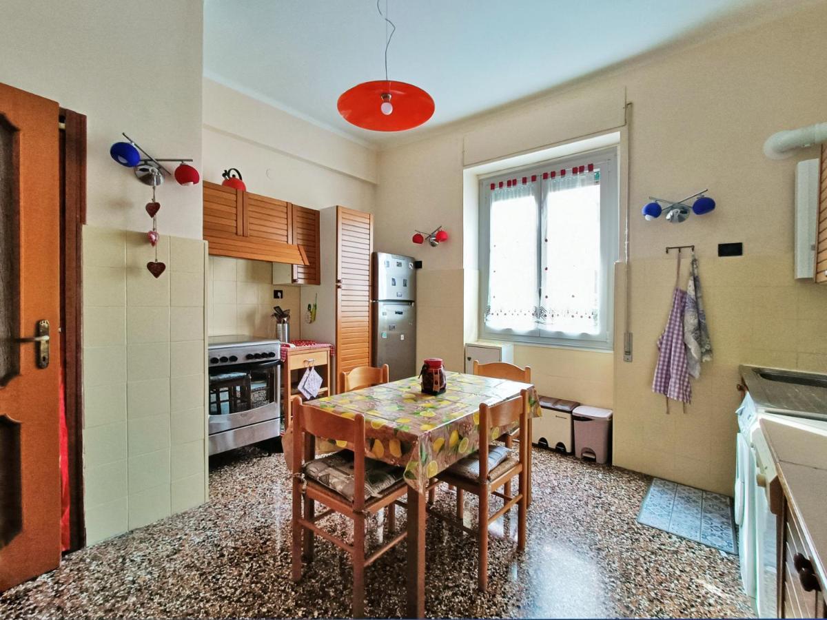 San Martino Appartament Con Parcheggio Privato เจนัว ภายนอก รูปภาพ