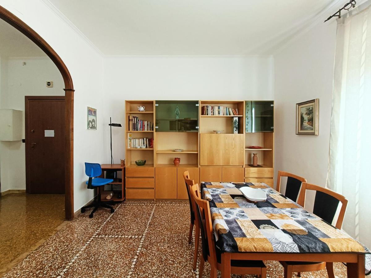 San Martino Appartament Con Parcheggio Privato เจนัว ภายนอก รูปภาพ