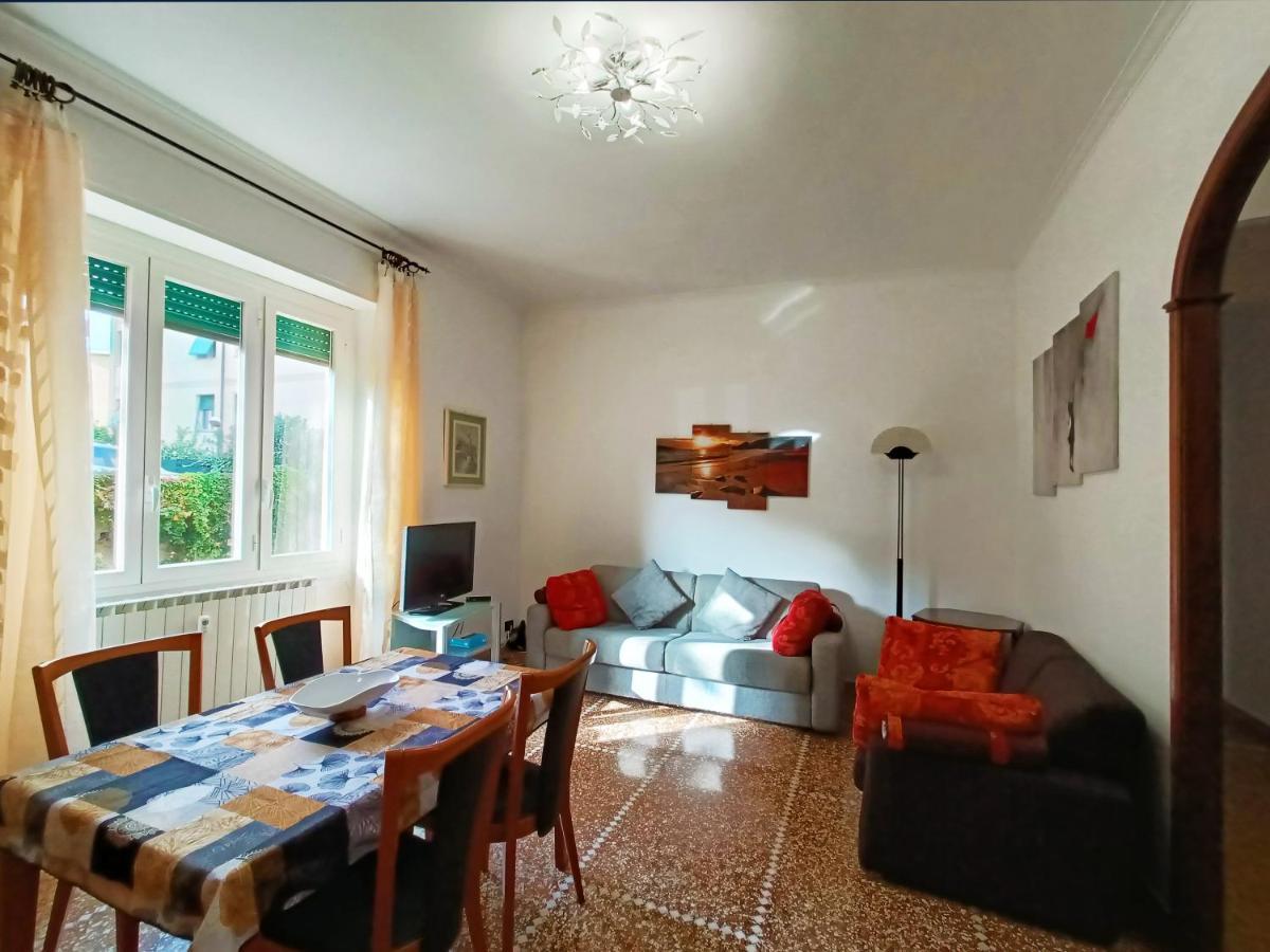 San Martino Appartament Con Parcheggio Privato เจนัว ภายนอก รูปภาพ